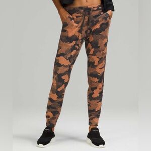 Lululemon Ready To Rulu Joggers Pants Women’s 2 Camo High Rise Soft Stretchy